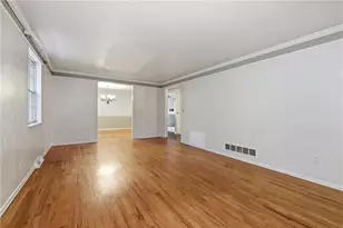 1060 Covington Pl, Pittsburgh, PA 15101 - Photo 6