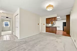 136 Cambridge Dr, Springdale Township, PA 15049 - Photo 10