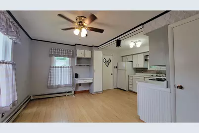 225 Clark Street, Hooversville Boro, PA 15936 - Photo 14