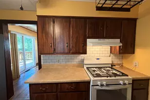 818 Cleveland Ave, Brackenridge, PA 15014 - Photo 16
