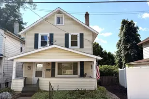 818 Cleveland Ave, Brackenridge, PA 15014 - Photo 1