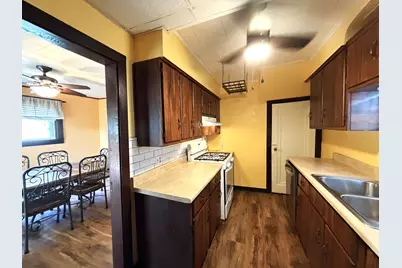 818 Cleveland Avenue, Brackenridge, PA 15014 - Photo 14