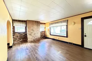 818 Cleveland Ave, Brackenridge, PA 15014 - Photo 6