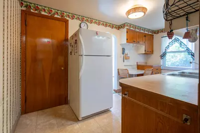 3936 Meadowbrook, Pittsburgh, PA 15227 - Photo 6
