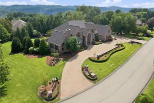 6002 Great Oak Dr, Murrysville, PA 15632 - Photo 4