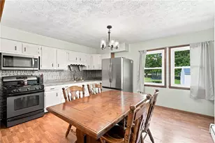 124 Thompson Rd, Findley Township, PA 16137 - Photo 6