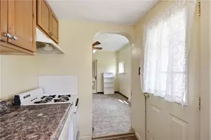 2784 1/2 Johnson St, Aliquippa, PA 15001 - Photo 16