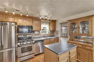 367 Marylea Ave, Pittsburgh, PA 15227 - Photo 8