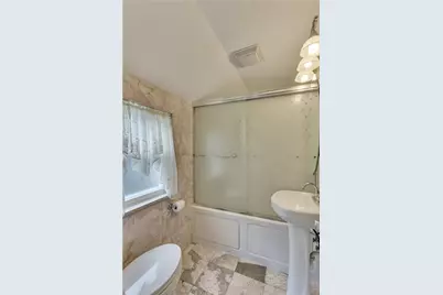 367 Marylea Ave, Pittsburgh, PA 15227 - Photo 14