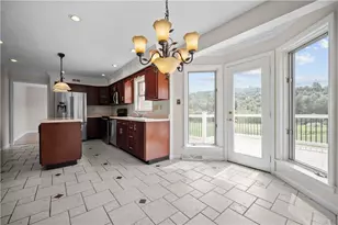 822 Venetia Rd, Peters Township, PA 15367 - Photo 8