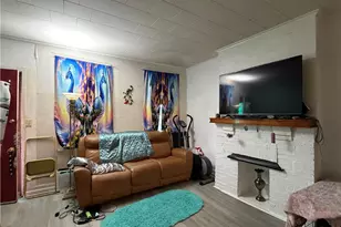2014 Wayne St, Pittsburgh, PA 15218 - Photo 4