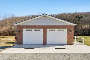 1764 Craft Creek Rd, Morris Township, PA 15329 - Photo 26