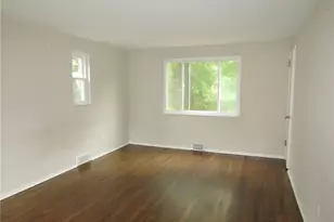 3020 Hebron Dr, Pittsburgh, PA 15235 - Photo 6