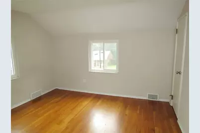 3020 Hebron Dr, Pittsburgh, PA 15235 - Photo 14
