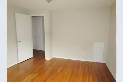 3020 Hebron Dr, Pittsburgh, PA 15235 - Photo 16