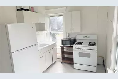 1214 E Washington St, New Castle, PA 16101 - Photo 4