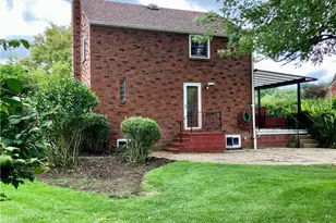 5111 Jean St, Pittsburgh, PA 15147 - Photo 6