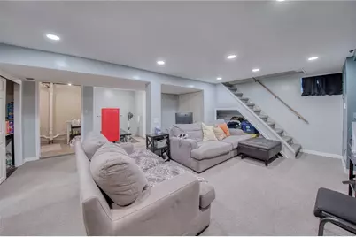 1405 Overdale Dr, West Homestead, PA 15120 - Photo 24