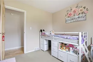 331 Rolling Hills Rd, Economy, PA 15042 - Photo 18
