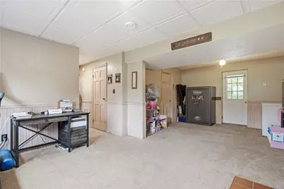 331 Rolling Hills Rd, Economy, PA 15042 - Photo 20