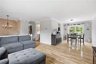 331 Rolling Hills Rd, Economy, PA 15042 - Photo 6