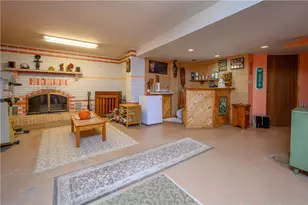 44 Brucewood Dr, Pittsburgh, PA 15228 - Photo 38