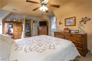 44 Brucewood Dr, Pittsburgh, PA 15228 - Photo 26