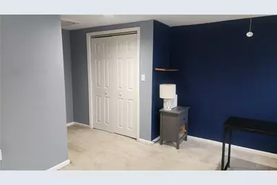 425 Summit Ave, Ellwood City, PA 16117 - Photo 10