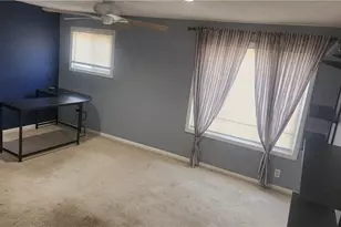 425 Summit Ave, Ellwood City, PA 16117 - Photo 16