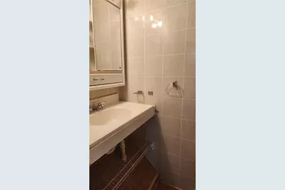 425 Summit Ave, Ellwood City, PA 16117 - Photo 18
