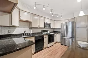 1492 Greenbriar Dr, South Park, PA 15129 - Photo 12