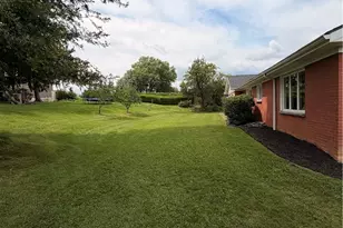 263 Hillcrest Dr, California, PA 15419 - Photo 18
