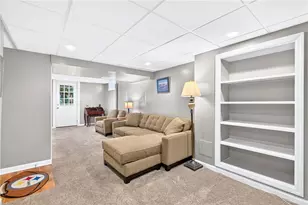 519 Diablo Dr, Bethel Park, PA 15102 - Photo 46