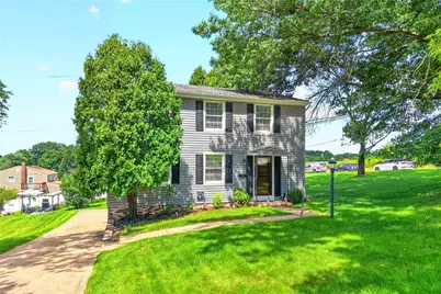 519  Dr Diablo, Bethel Park, PA 15102 - Photo 1
