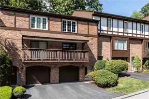 604 Maplewood Ct, Ross Twp, PA 15237 - Photo 2