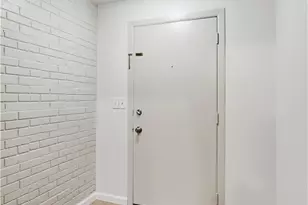 604 Maplewood Ct, Ross Twp, PA 15237 - Photo 6