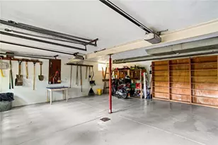 601 Edgewood Rd, Pittsburgh, PA 15221 - Photo 44