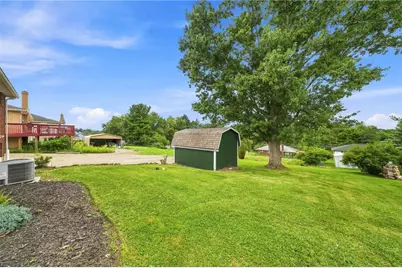 2202 Juanita Dr, Robinson Twp, PA 15108 - Photo 34
