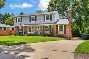 296 Park Entrance Dr, Pittsburgh, PA 15228 - Photo 1