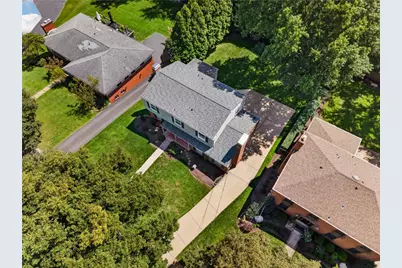296 Park Entrance Dr, Pittsburgh, PA 15228 - Photo 44
