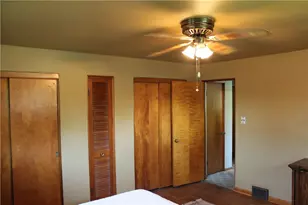 5500 Sagebrush Dr, Pittsburgh, PA 15236 - Photo 18