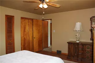 5500 Sagebrush Dr, Pittsburgh, PA 15236 - Photo 18