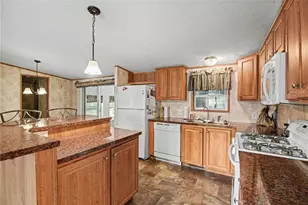 433 Hansen Ave, Franklin Township, PA 16117 - Photo 6