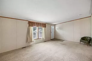 433 Hansen Ave, Franklin Township, PA 16117 - Photo 2