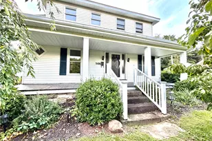 16 Ranch Rd, Dunbar Township, PA 15431 - Photo 2