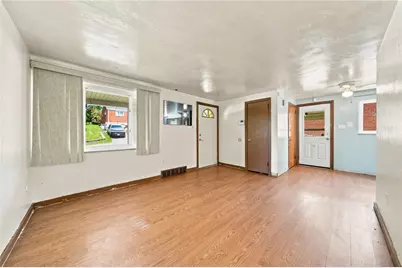 297 Mahoning, North Versailles, PA 15137 - Photo 8