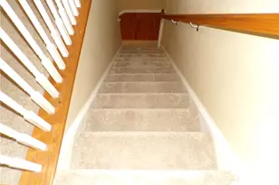 301 Maple Ridge Dr, Canonsburg, PA 15317 - Photo 14