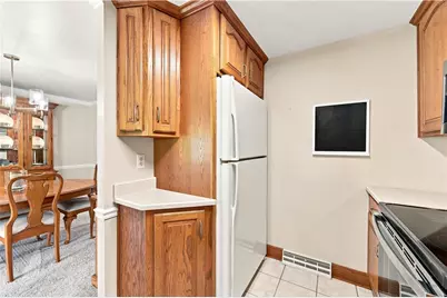 222 Great Smokey Dr, Pittsburgh, PA 15239 - Photo 10