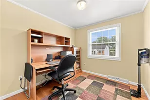 222 Great Smokey Dr, Pittsburgh, PA 15239 - Photo 16