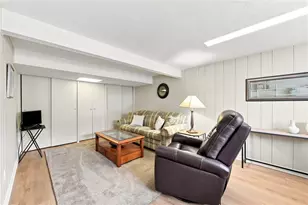222 Great Smokey Dr, Pittsburgh, PA 15239 - Photo 22
